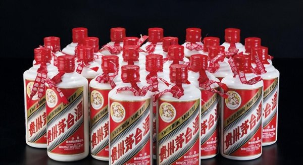 通配资 1967年，许世友给周总理打电话：我被抄家了，一瓶酒都没给我留